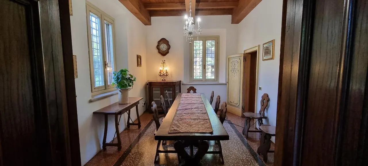 Farolfi Apartments Villa Galliera Bologna 0*,  Italy